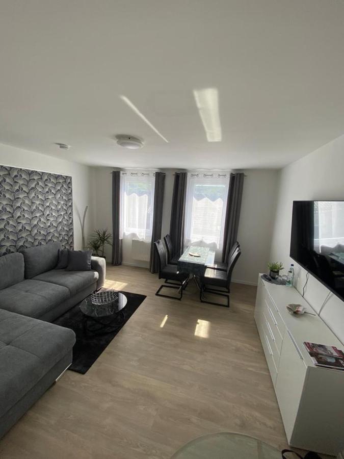 Schoene Ferienwohnung „Zum Glueck Tropical“ 아이제나흐 외부 사진
