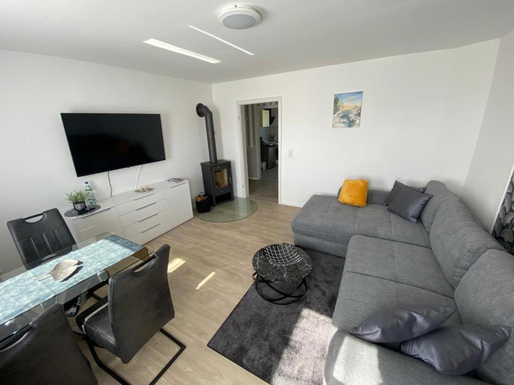 Schoene Ferienwohnung „Zum Glueck Tropical“ 아이제나흐 외부 사진